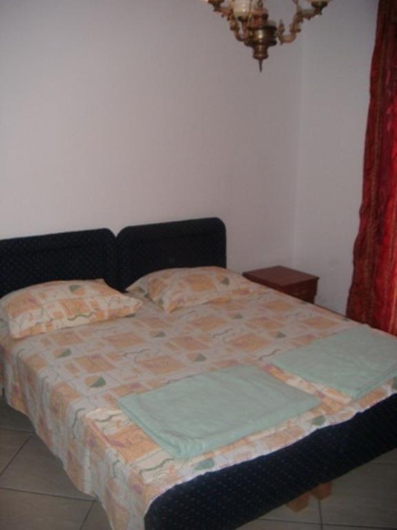 Apartments Pekic Bar Phòng bức ảnh