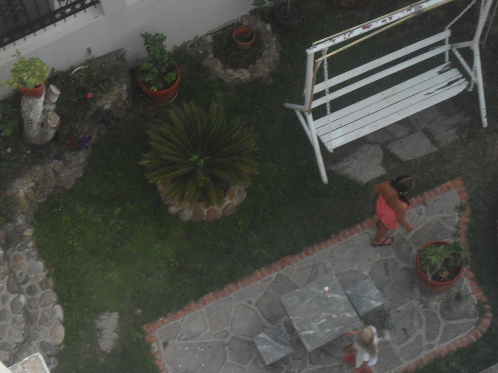 Apartments Pekic Bar Phòng bức ảnh